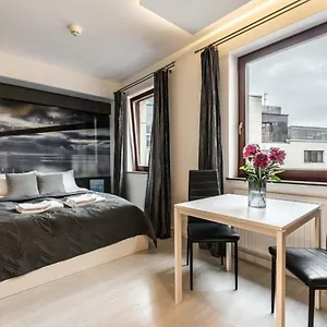 Rent Like - Krawiecka 1 Wrocław